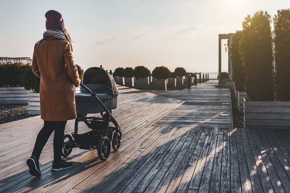 Die besten Tipps für einen stressfreien Alltag mit deinem Baby: So meisterst du die erste Zeit als frischgebackene Eltern